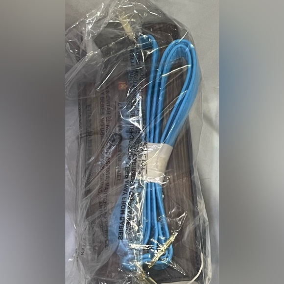 NWT-Loungefly Disney’s Pinocchio Classic book crossbody bag - Picture 8 of 8